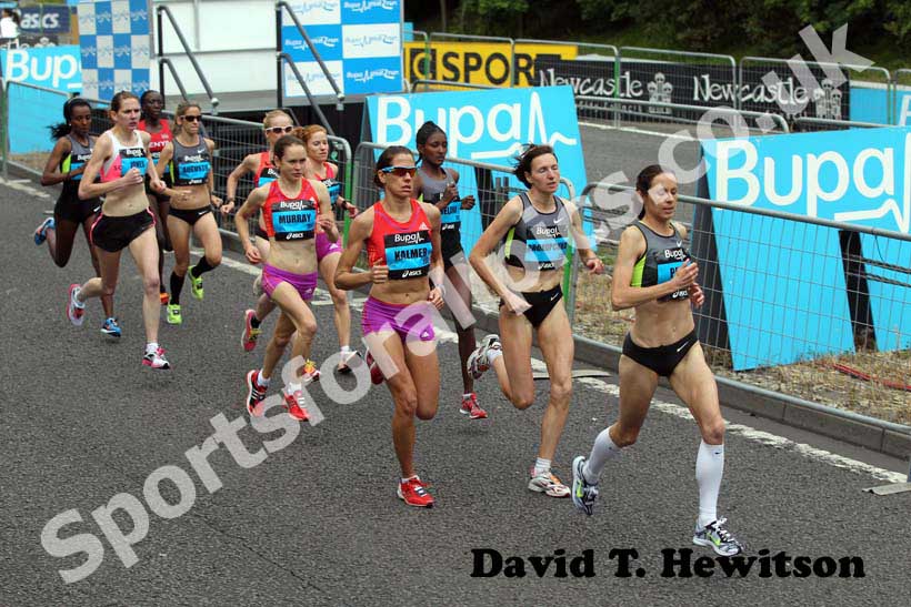 Start of the womens 2012 BUPA Great North Run 03